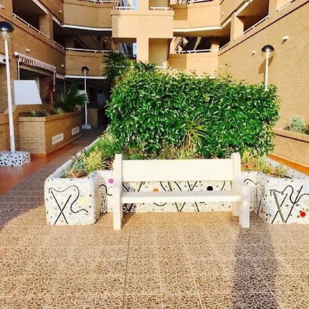 Deluxe Marina Dor Apartment